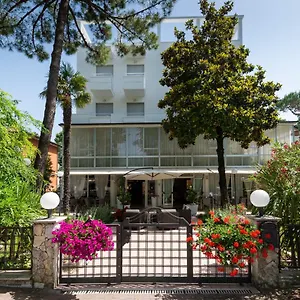 3* Hotel Luna